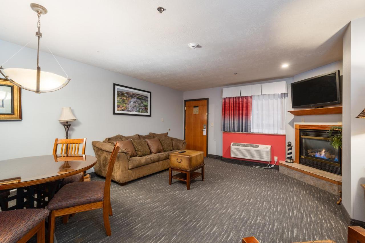 Ramada By Wyndham Sioux Falls Airport - Waterpark Resort & Event Center Eksteriør bilde