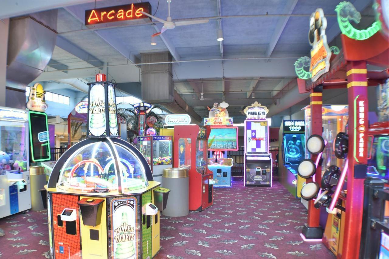 Ramada By Wyndham Sioux Falls Airport - Waterpark Resort & Event Center Eksteriør bilde